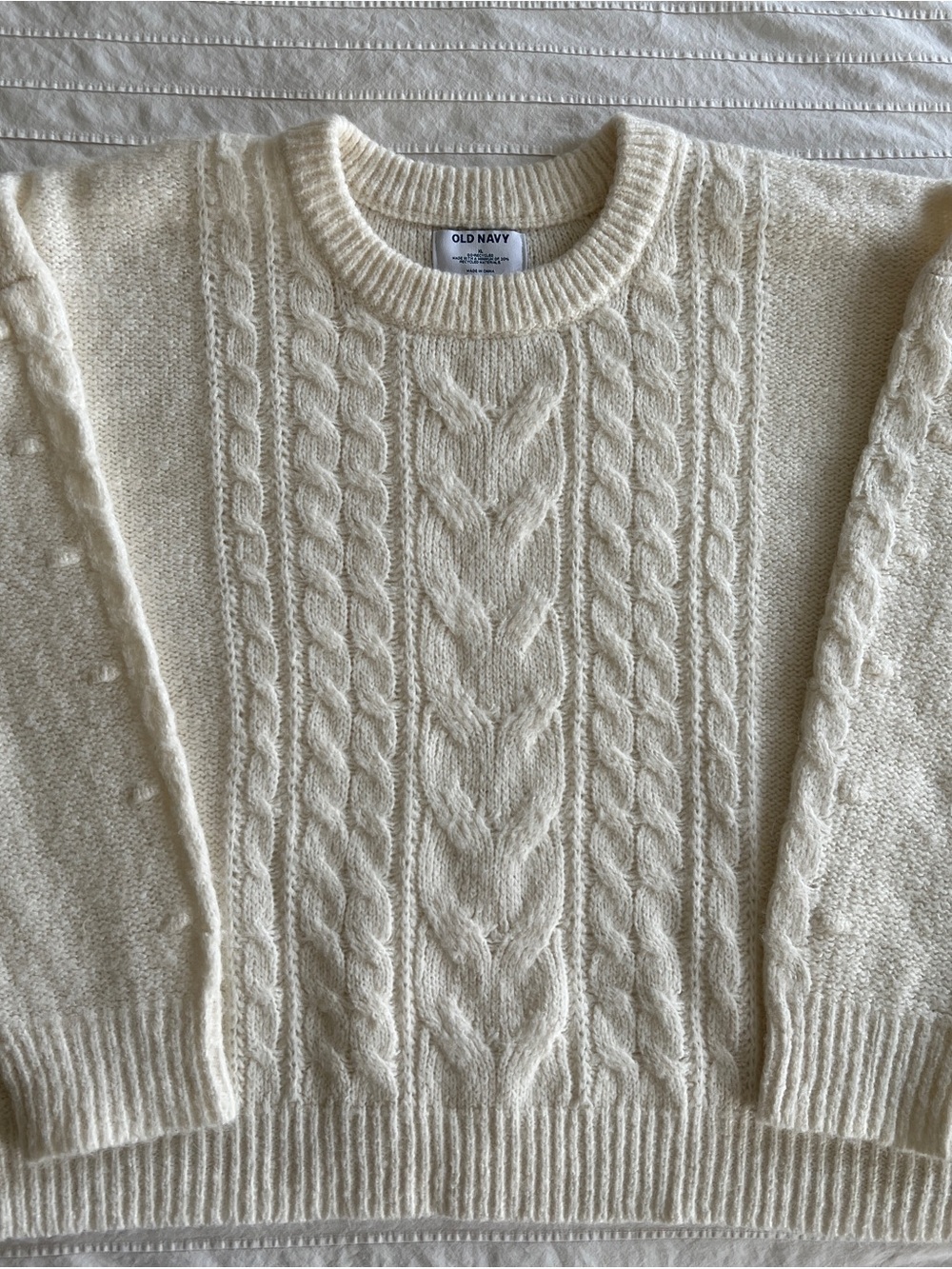 Old Navy Cream Cable-Knit Crewneck Sweater for Men